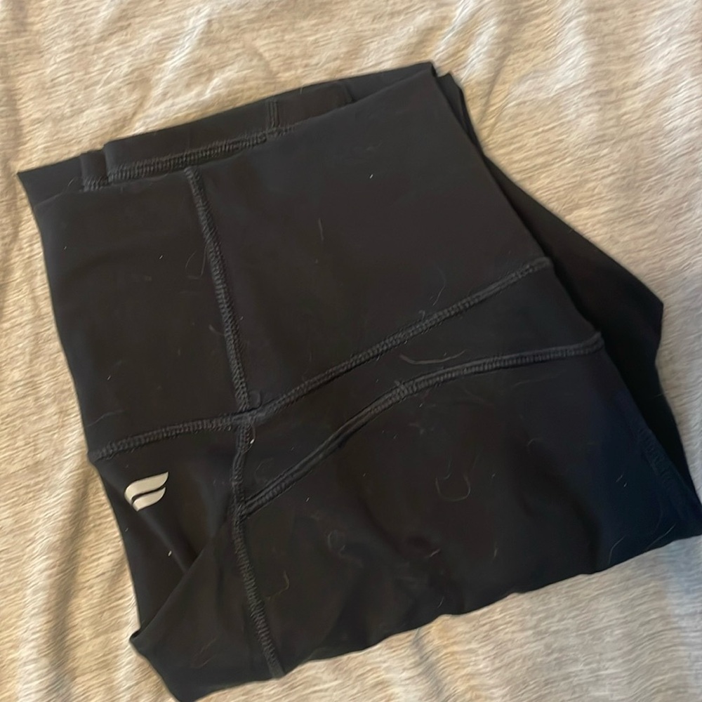 Fabletics L Pureluxe with pockets like new